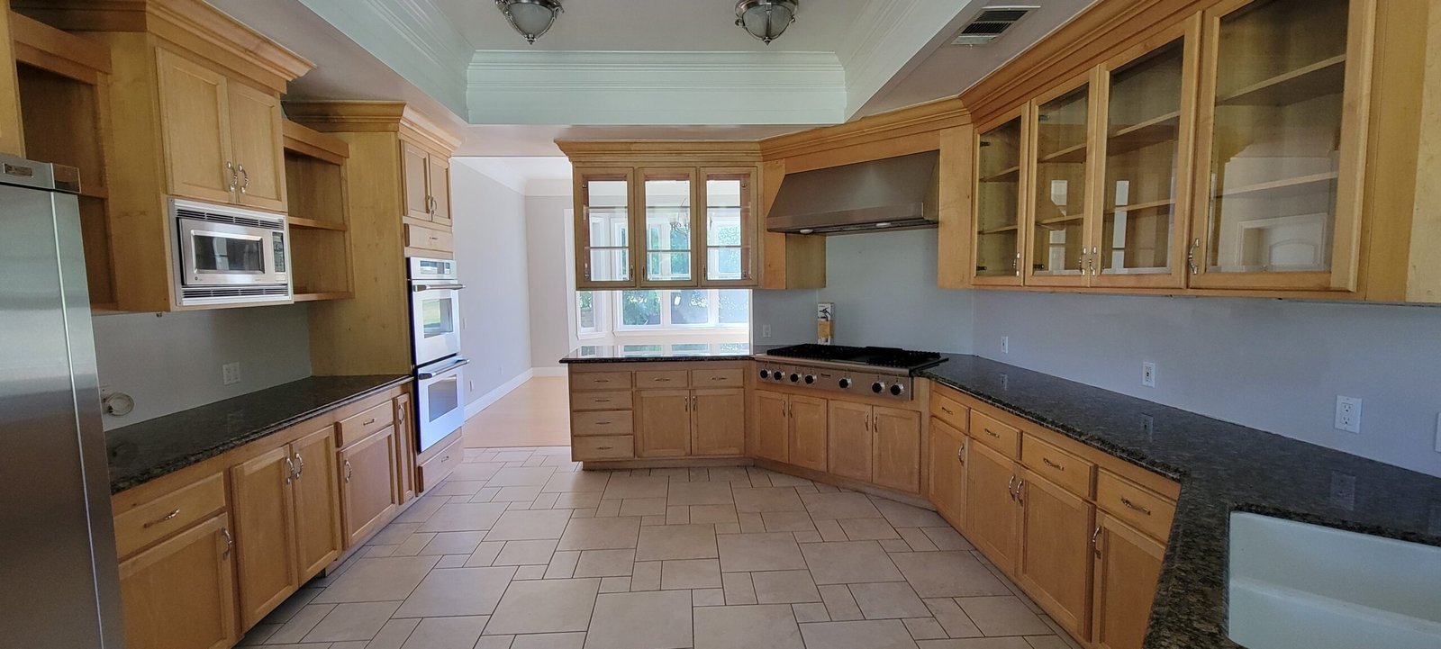 Clean kitchen counters and surfaces after a Suddenly Clean house cleaning in El Cajon, CA
