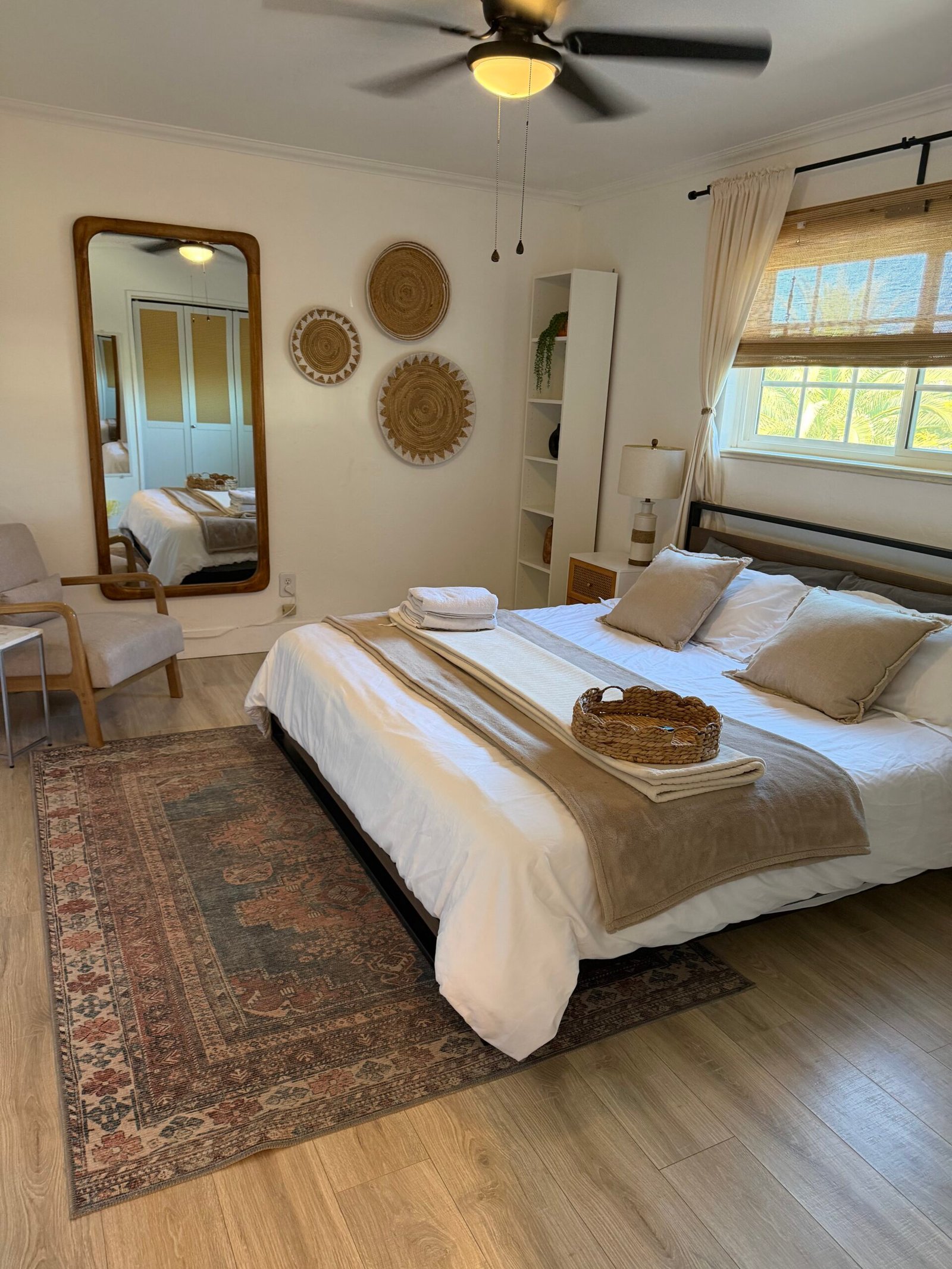 Clean apartment bedroom for renters