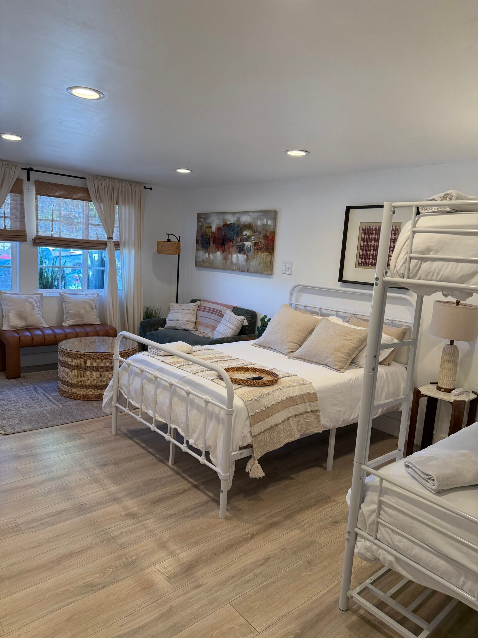 Suddenly Clean house cleaning service for renters and apartment residents in El Cajon, CA