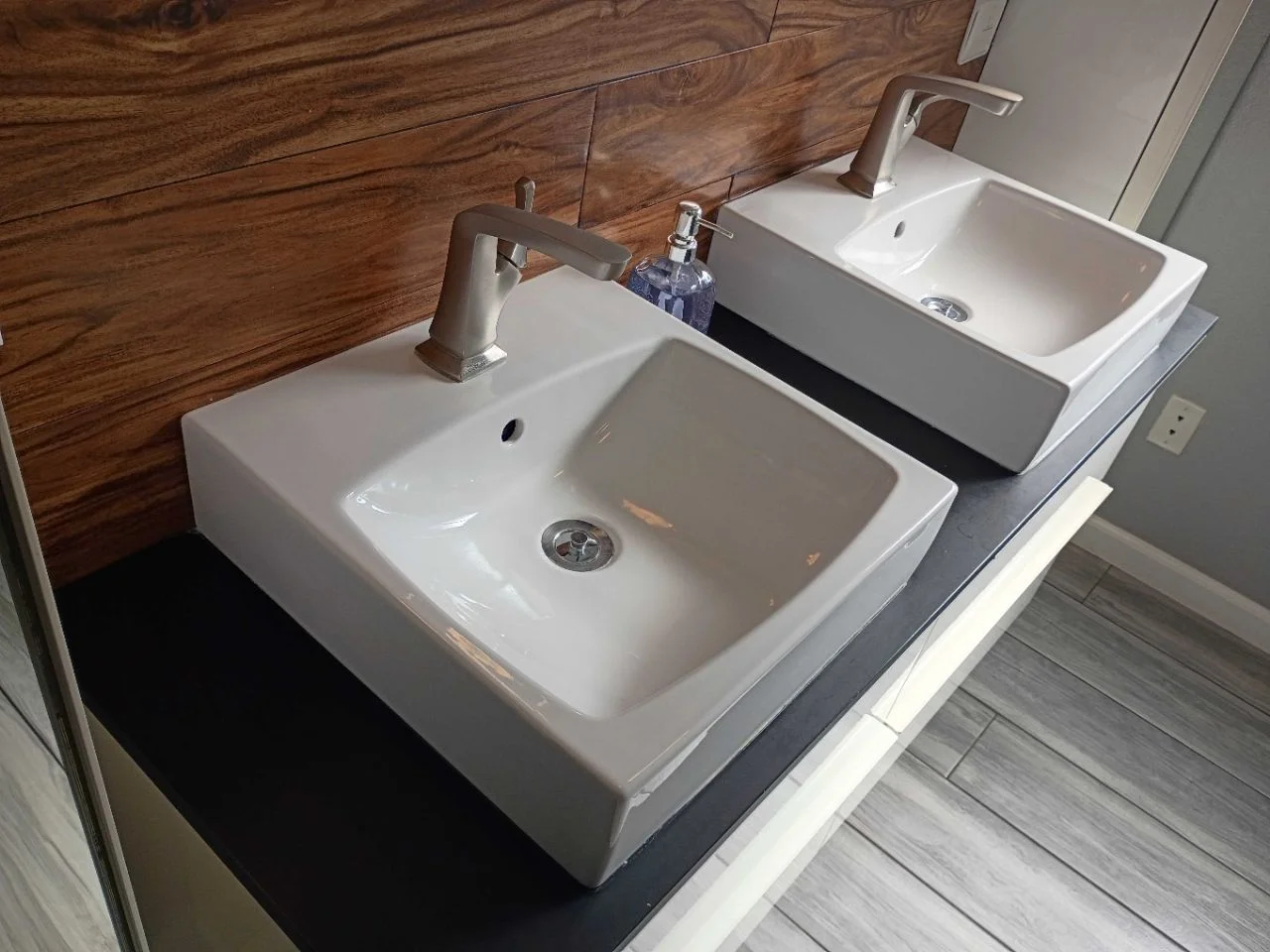 Clean bathroom vanity and fixtures