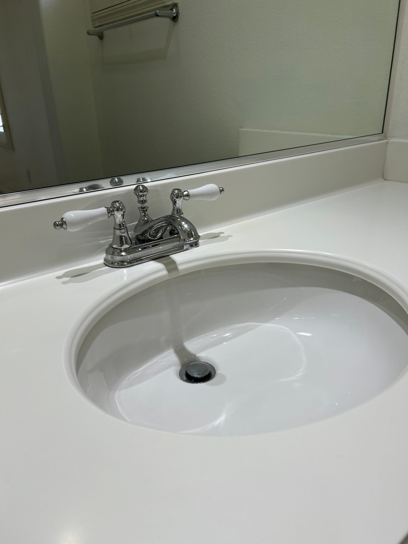 Thorough deep cleaning of a home interior