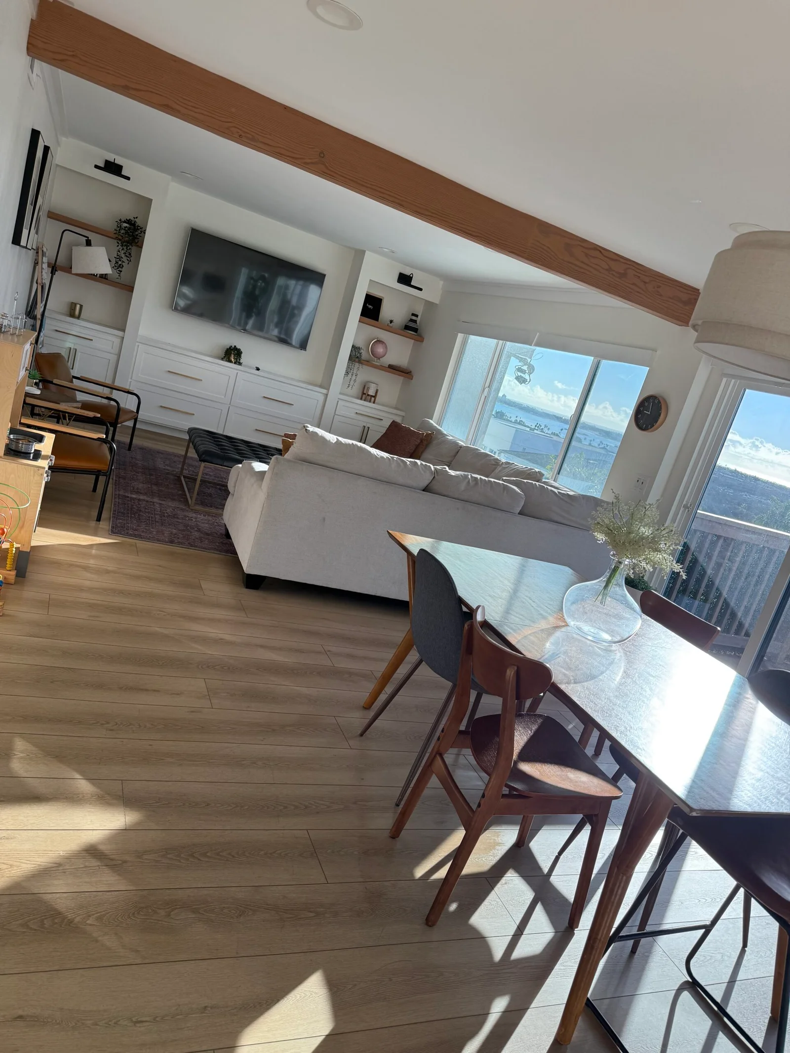Living and dining area reset and guest-ready between bookings