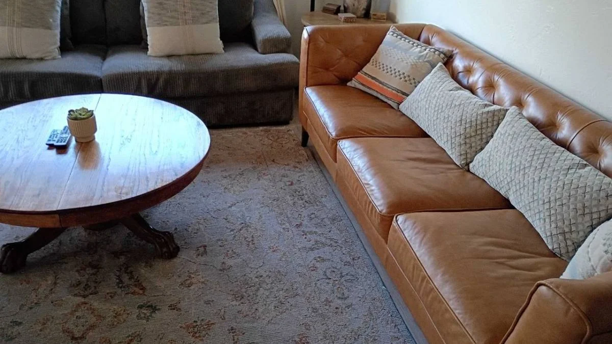 Bright, tidy living room after a recurring maintenance cleaning in San Diego County