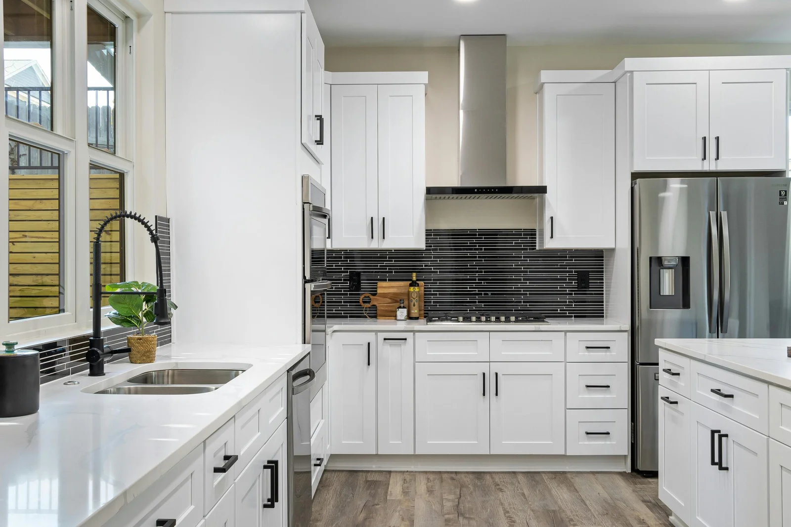 Bright, clean modern kitchen representing home cleaning across San Diego County