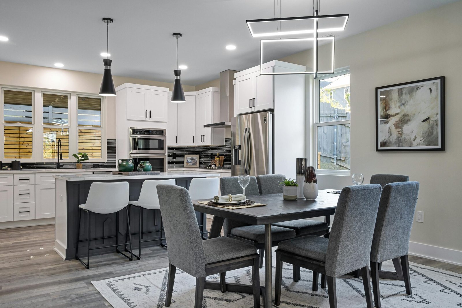 Open kitchen and dining area in a Bonita home